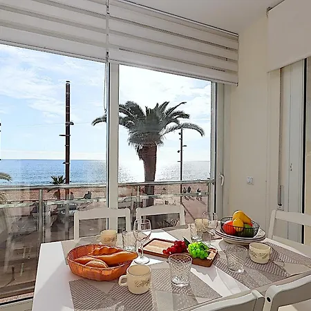 Diamond Sea View Apartman